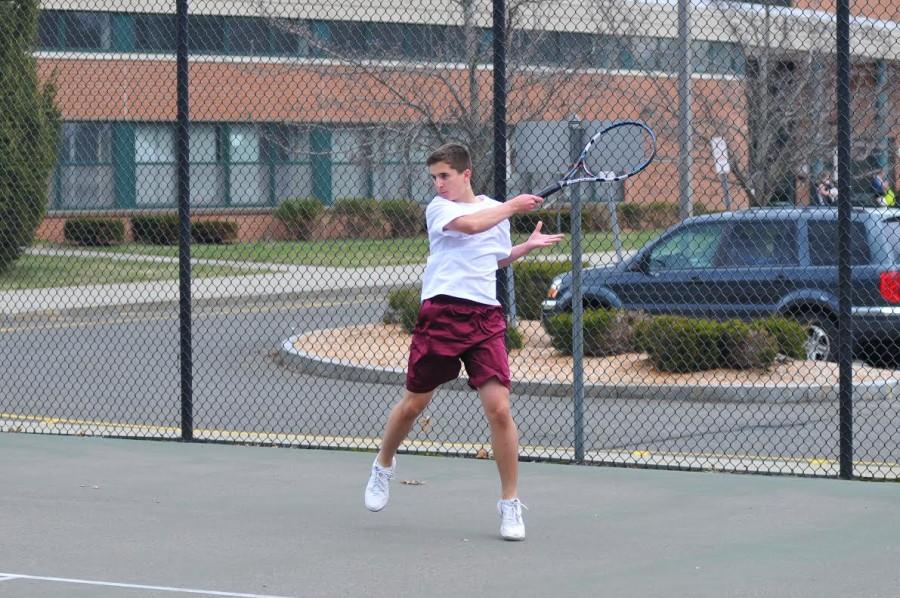 Boys tennis team looks to rebound after 4-12 season