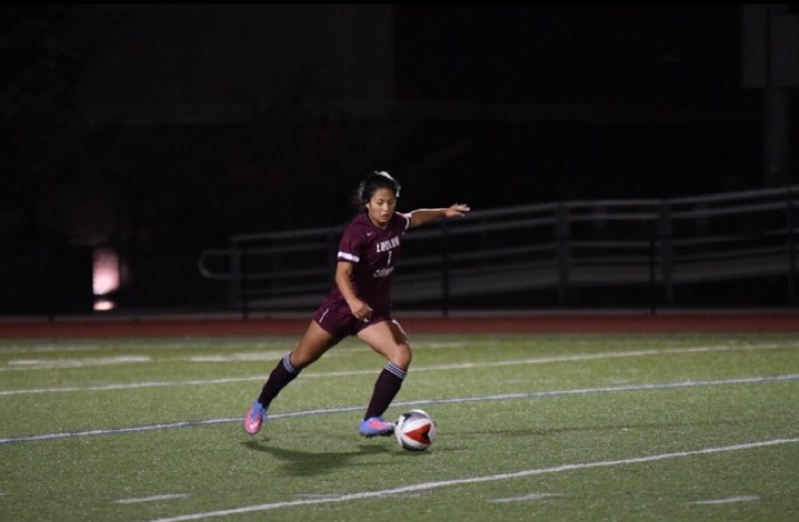 Lady Lion soccer players commit to college