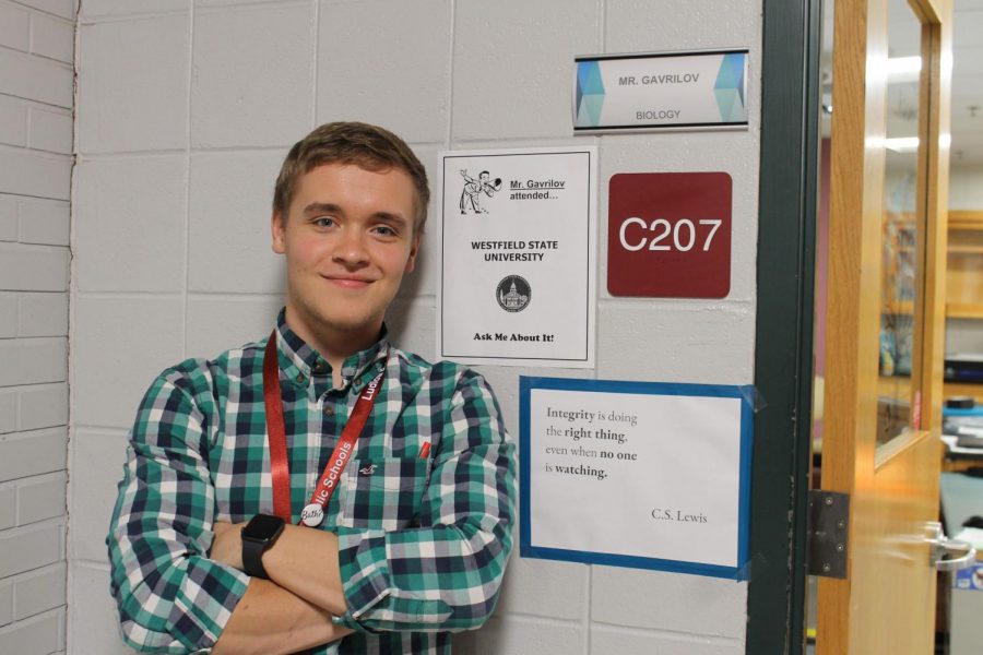 “It feels right”: Alum returns to Ludlow High as science teacher