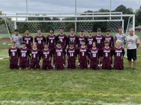 Soccer players prepare for fall season